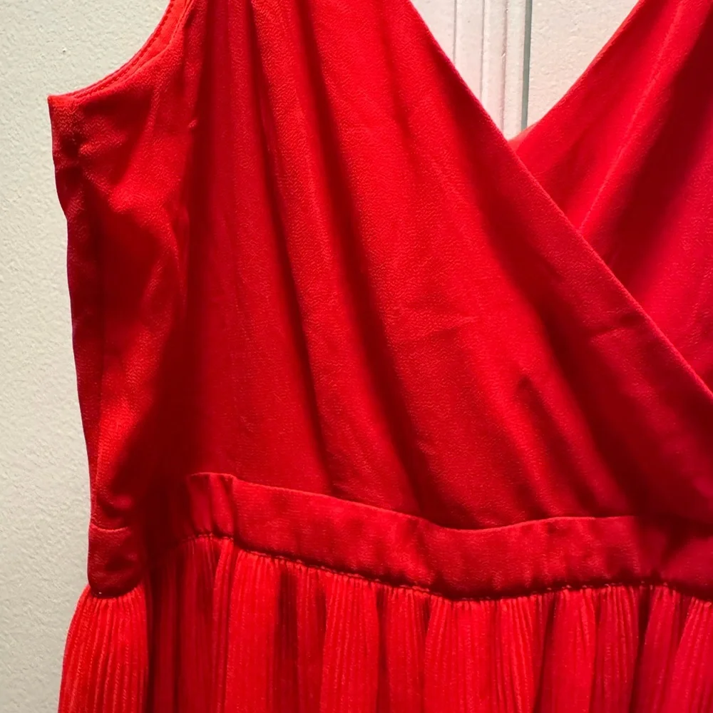 Dress - Picture 3 of 7